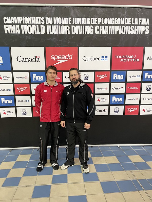 52535073178 101a70269d c