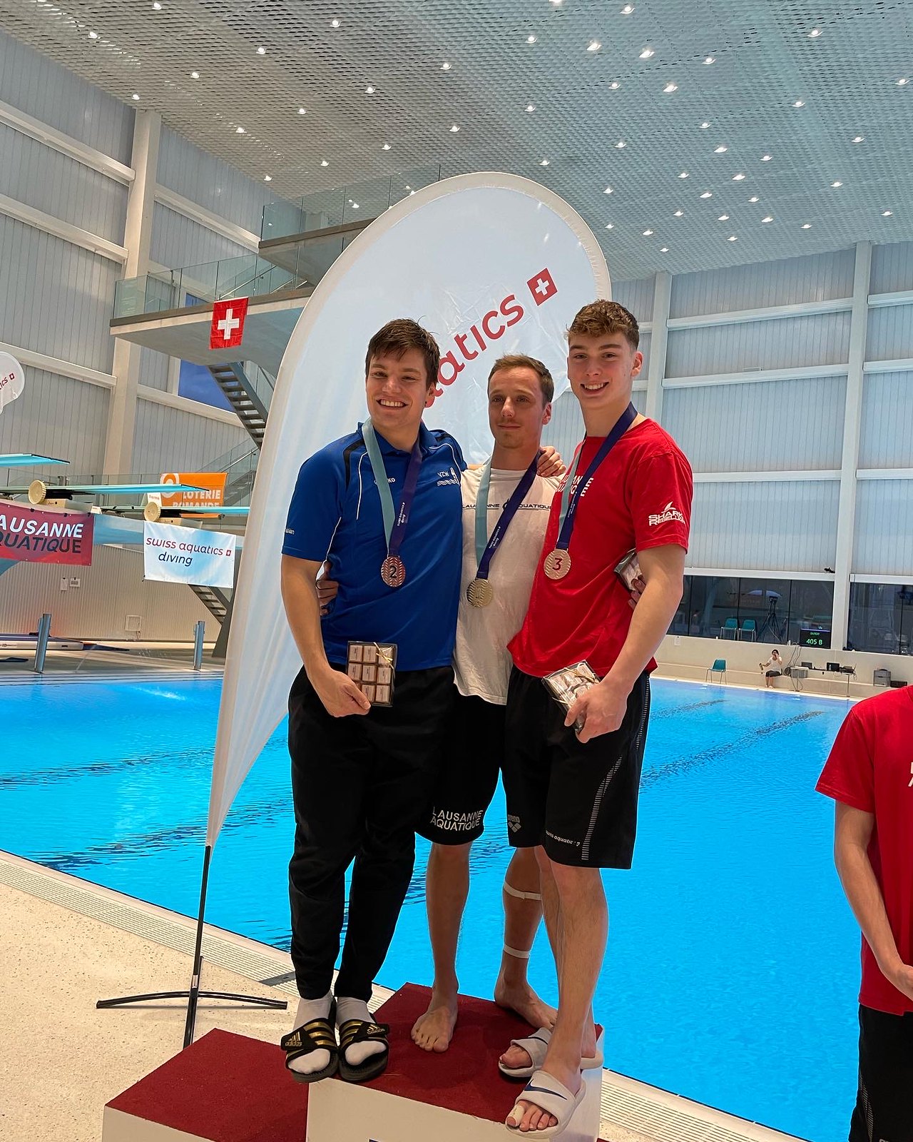 52656260037 1a450cd000 h